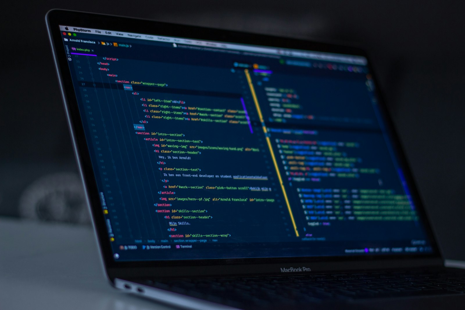 Bridging the Gap: Integrating LLMs Seamlessly into Modern React Frontends